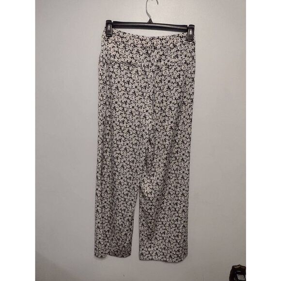 Sophie Ritchie Bar III Size 4 Satin Floral casual Pants - Picture 3 of 5